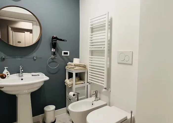 4 Fontane Private Apartment *